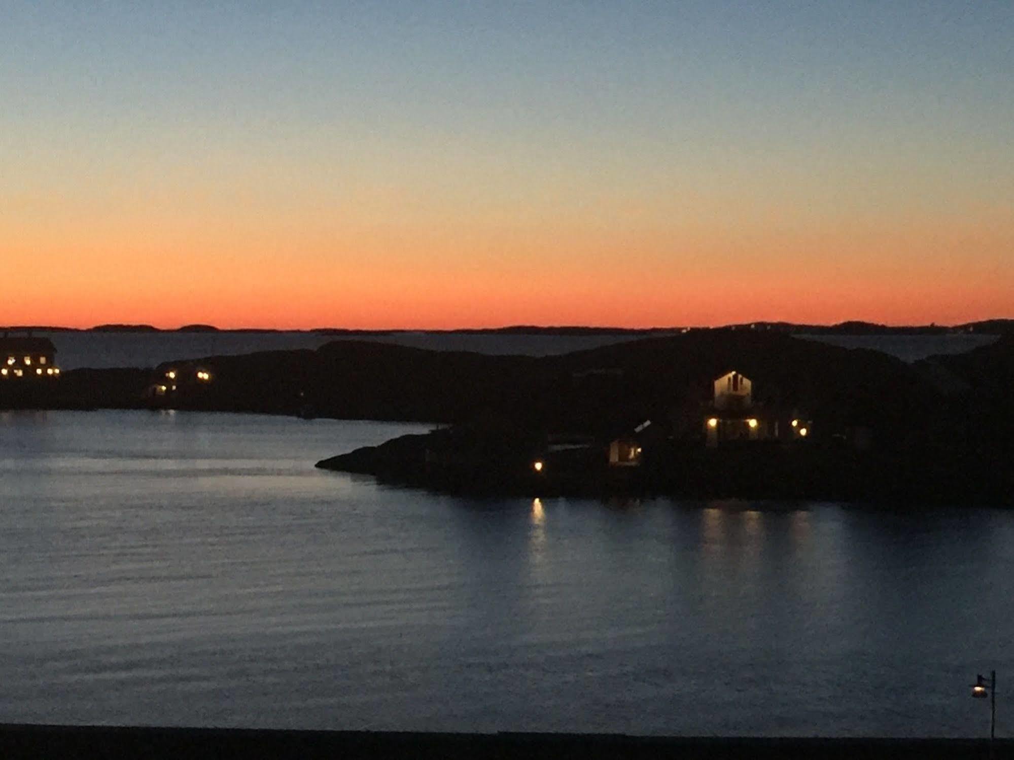 Nautic Hotell Marstrand Exterior photo